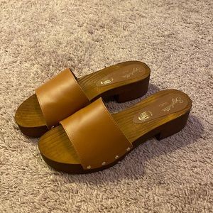 Seychelles marine layer slide sandal
